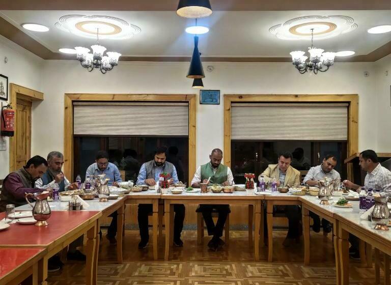 مبيت وإفطار Ashuna Hotel & Resort