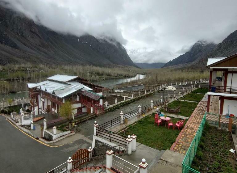 住宿加早餐  Ashuna Hotel & Resort