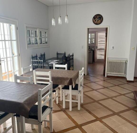 تختخواب و صبحانه Casa Chakana