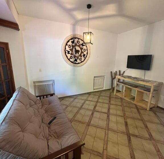 تختخواب و صبحانه Casa Chakana