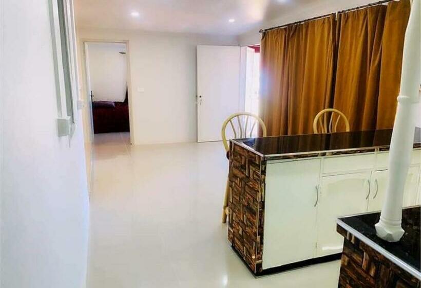 ベッドアンドブレックファースト Friendly Host Apartment