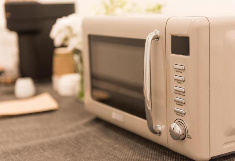 مبيت وإفطار Haven House