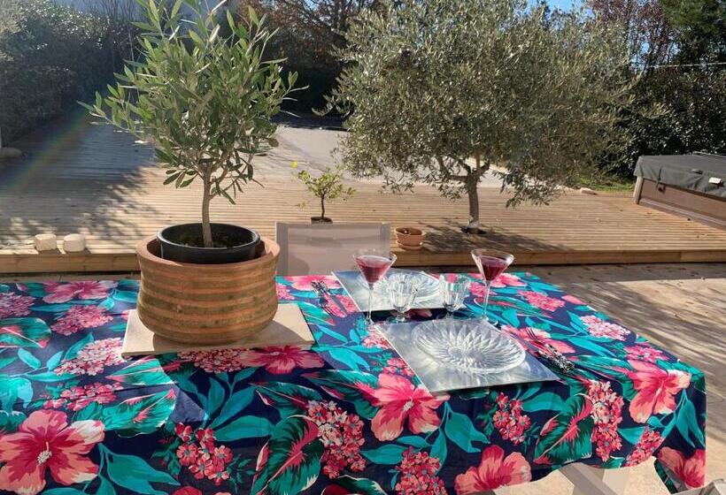 مبيت وإفطار La Bastide Val De Siagne