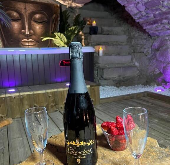 Bed and Breakfast La Voûte Du Pilat & Options Spa, Massage