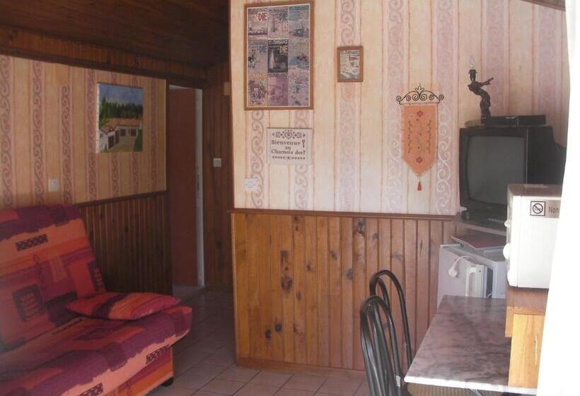 مبيت وإفطار Le Chamois Dort