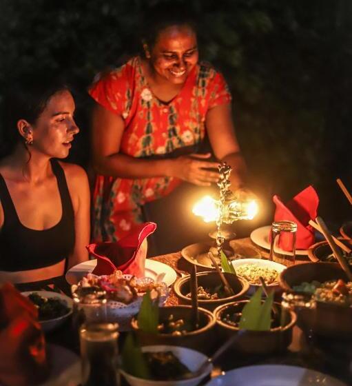 Bed and Breakfast Midigama Inn