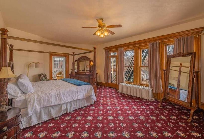 مبيت وإفطار Orman Mansion   Pueblo S Most Luxurious Stay!