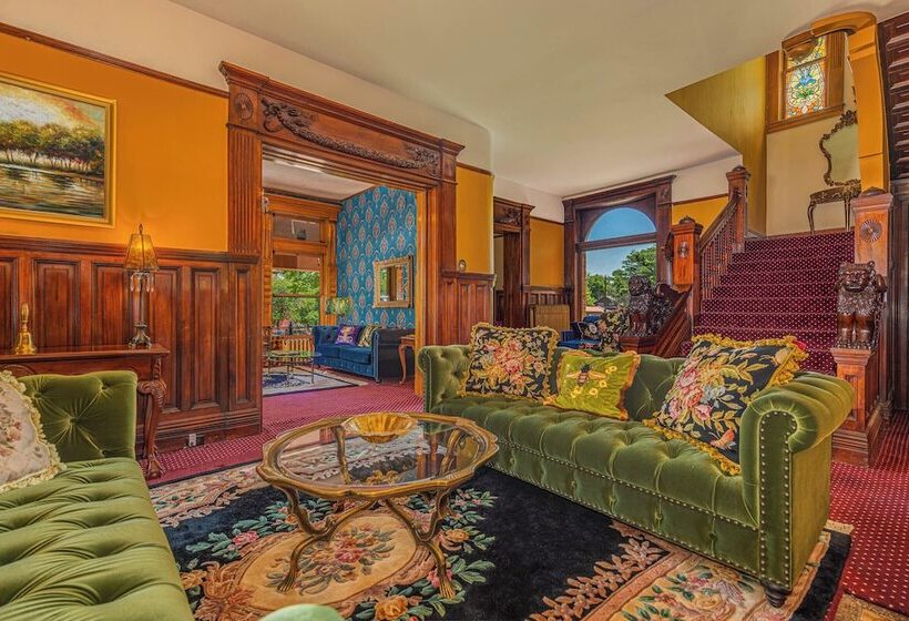 مبيت وإفطار Orman Mansion   Pueblo S Most Luxurious Stay!