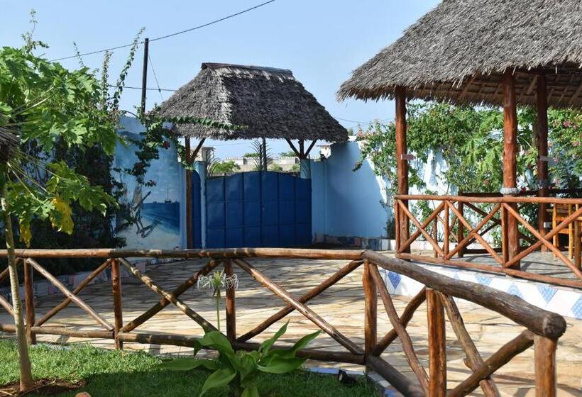 Bed and Breakfast Pineapple House