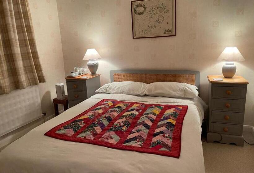 住宿加早餐  Silver Lodge Guest House