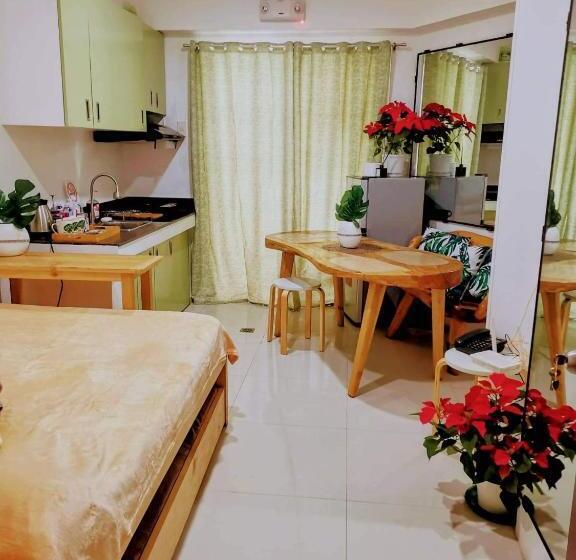 Burnham Hill Condominium