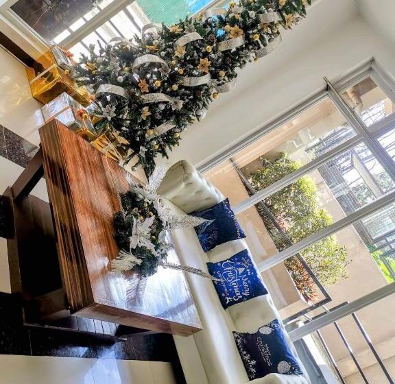 Burnham Hill Condominium