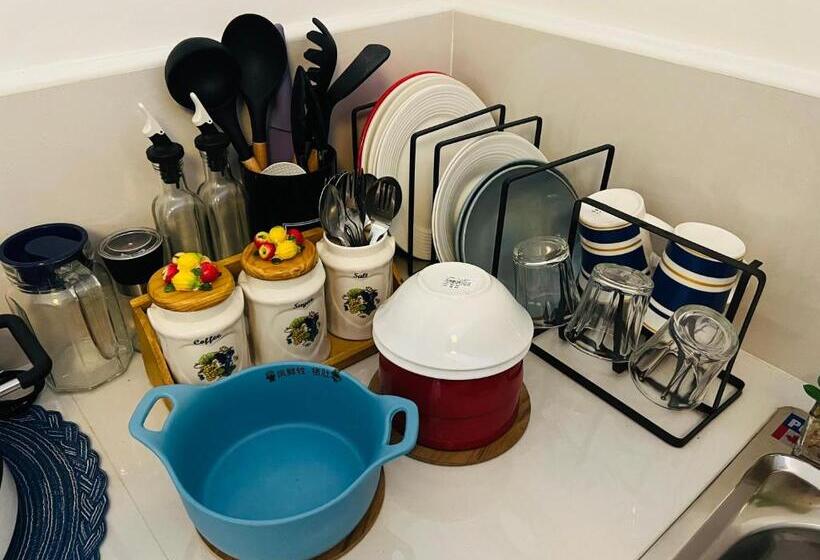 Condo Staycation At Valenzuela I Studio Type