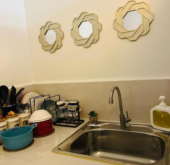 Condo Staycation At Valenzuela I Studio Type