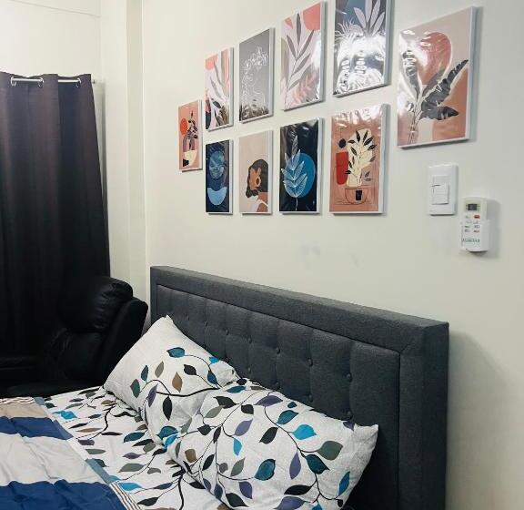 Condo Staycation At Valenzuela I Studio Type