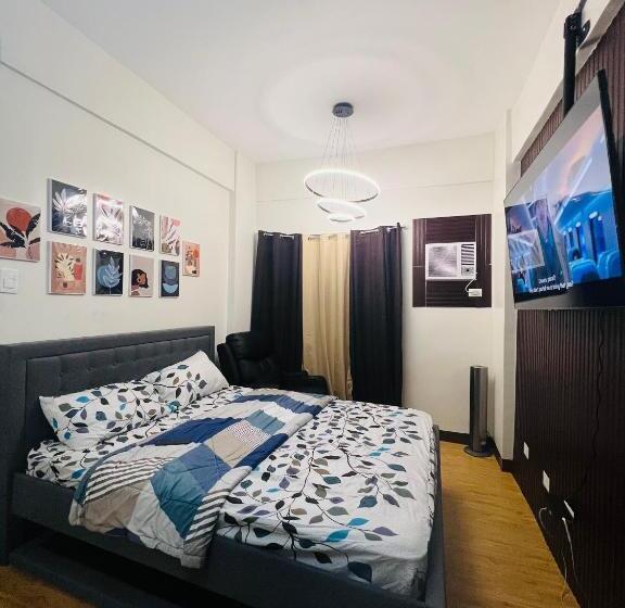 Condo Staycation At Valenzuela I Studio Type