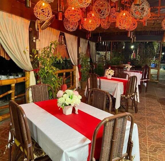 هتل Angela S Pool Resort