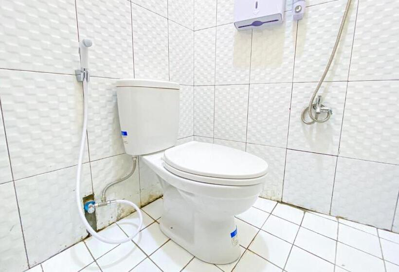 Отель Ardam Homestay Syariah Near Mall Panakkukang