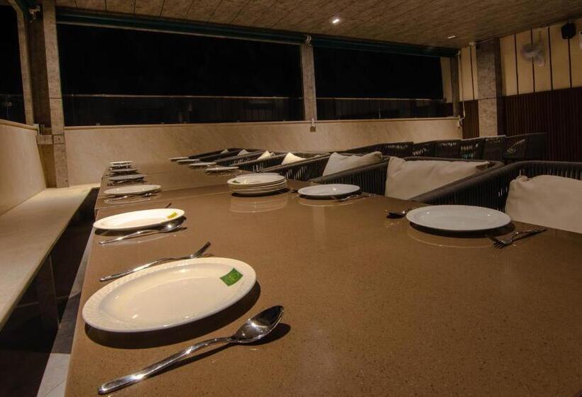 فندق Bay Laurel Retreat