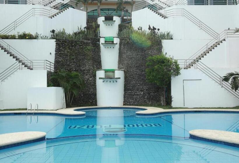 هتل Bohol Plaza Mountain Resort And Restaurant
