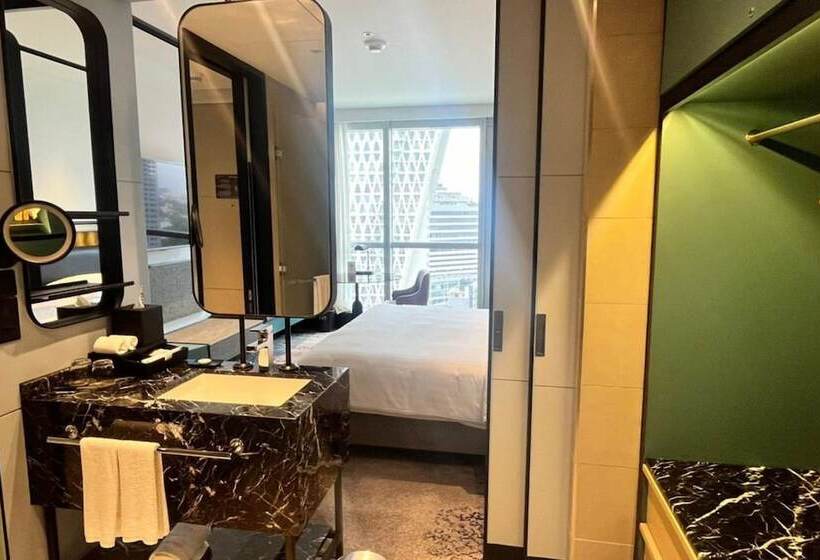 هتل Courtyard By Marriott Colombo