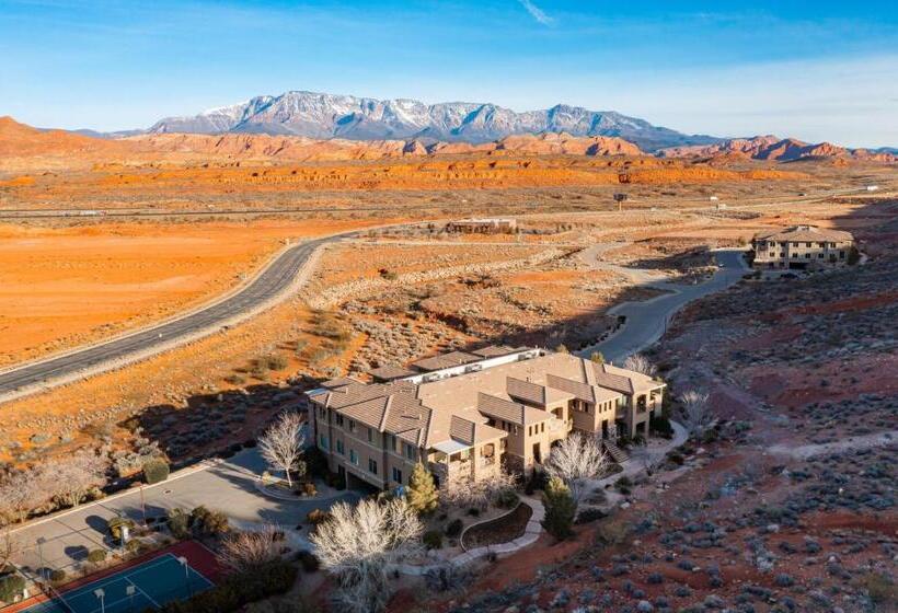 בית מלון כפרי D5 Coral Springs Poolside Ground Floor 3 Bedroom Hillside View