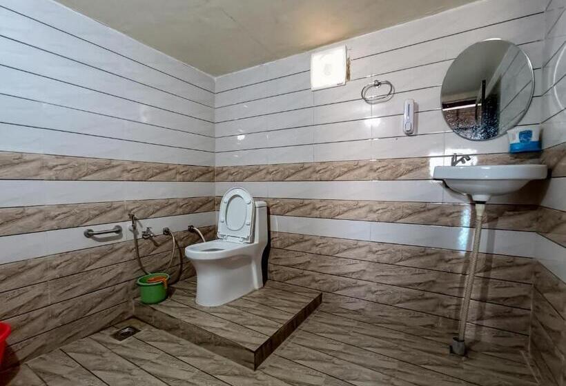 Отель Dholavira Village Resort