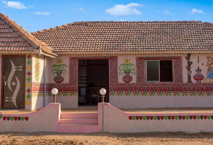 Отель Dholavira Village Resort