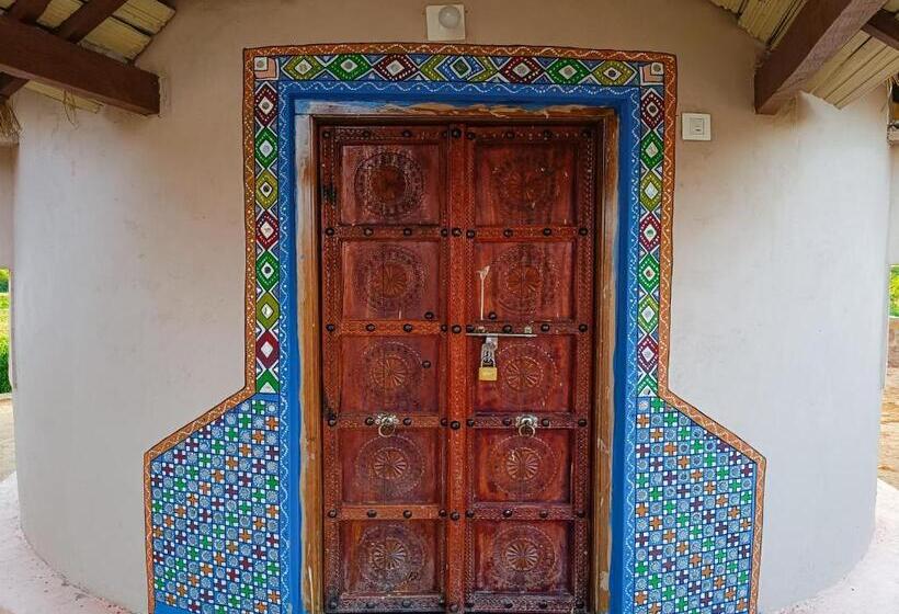 Отель Dholavira Village Resort
