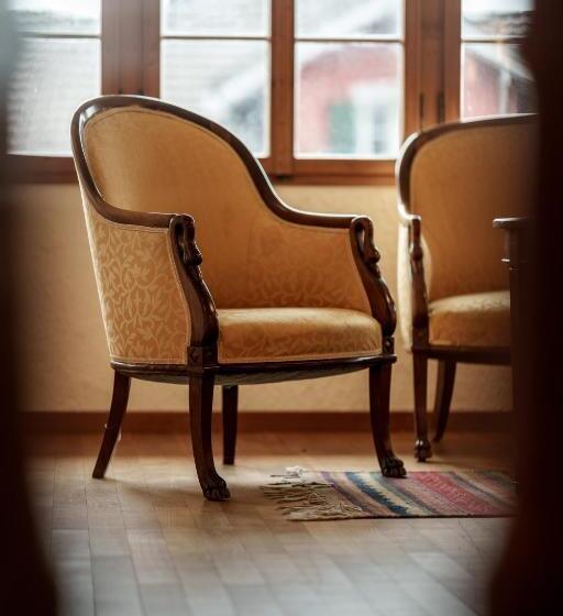 Отель Farbhaus By Kreuz Sachseln