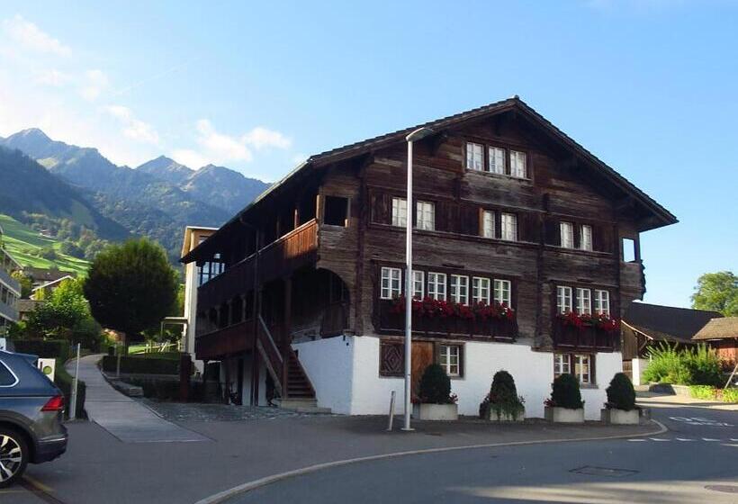 Отель Farbhaus By Kreuz Sachseln