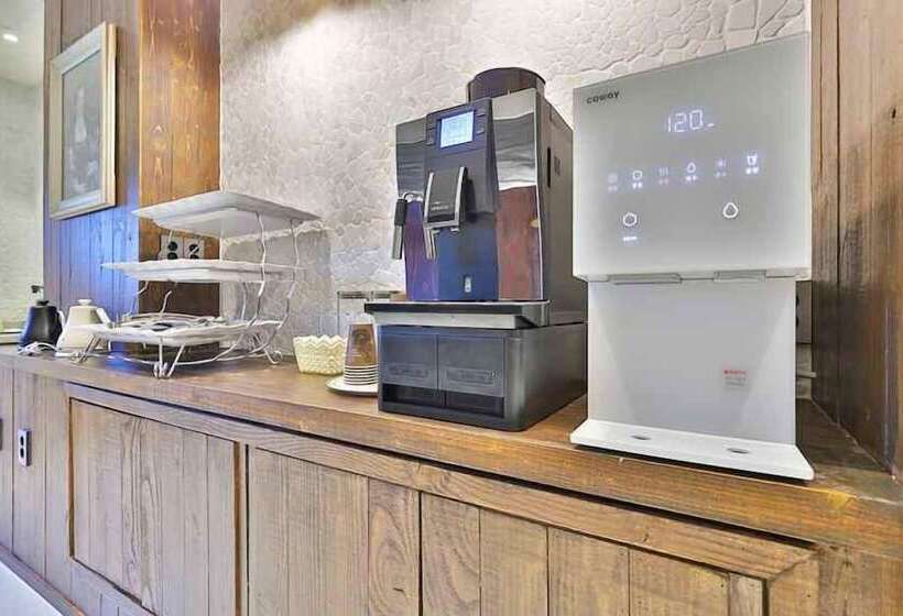 Daegu February Hotel Lions Park