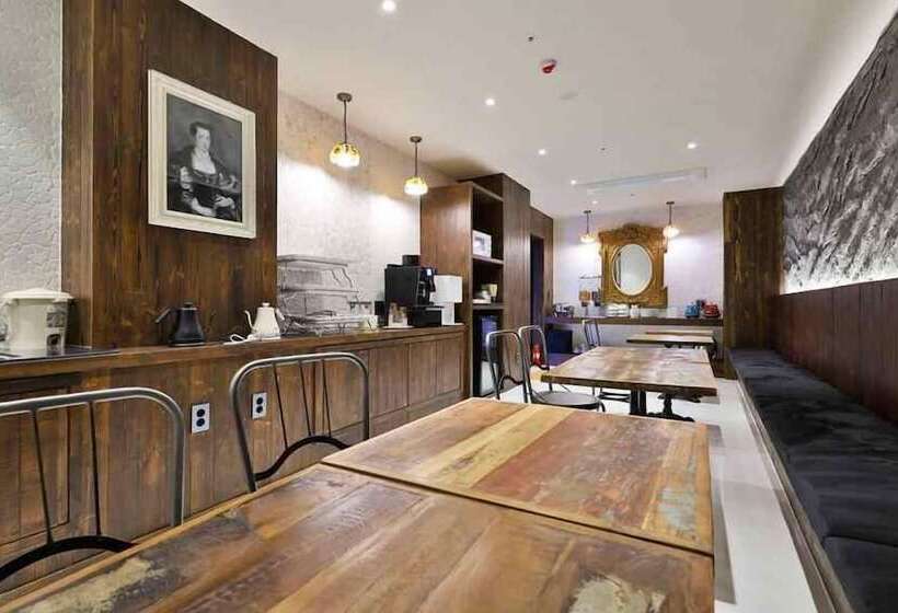 Daegu February Hotel Lions Park