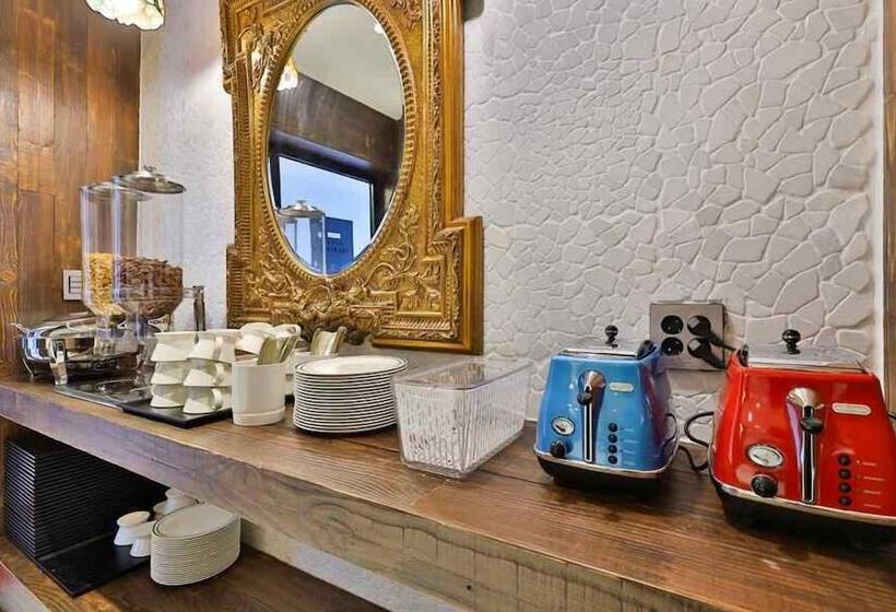 Daegu February Hotel Lions Park