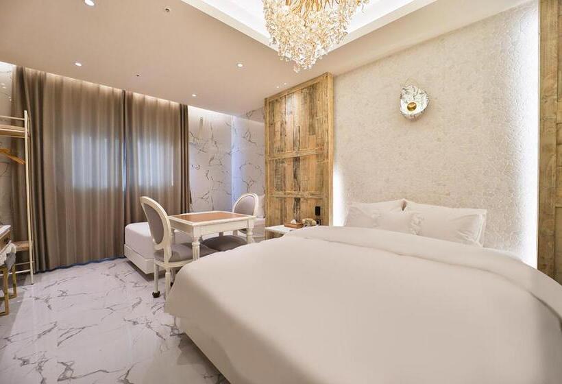 Daegu February Hotel Lions Park