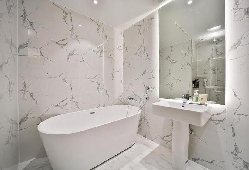 Daegu February Hotel Lions Park