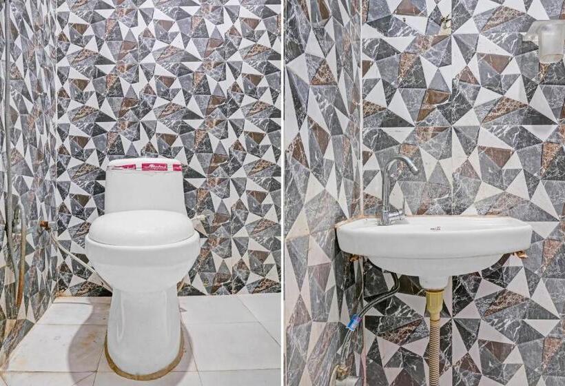 فندق Flagship Rajaram Singh Blessing Garden And