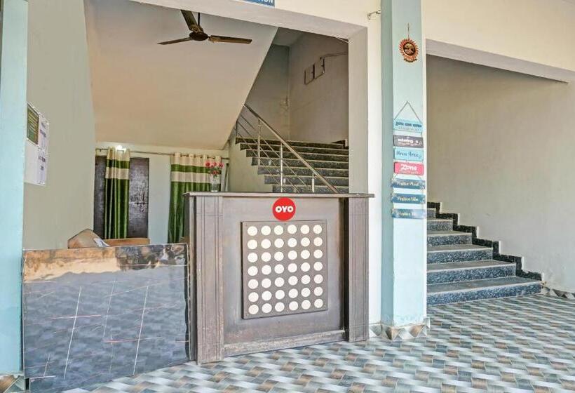 فندق Flagship Rajaram Singh Blessing Garden And