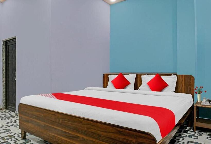 فندق Flagship Rajaram Singh Blessing Garden And