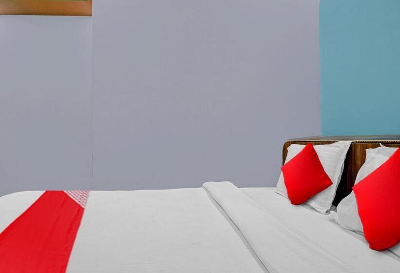 فندق Flagship Rajaram Singh Blessing Garden And