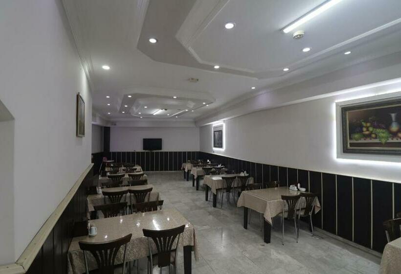 ホテル Grand İşbi̇li̇r