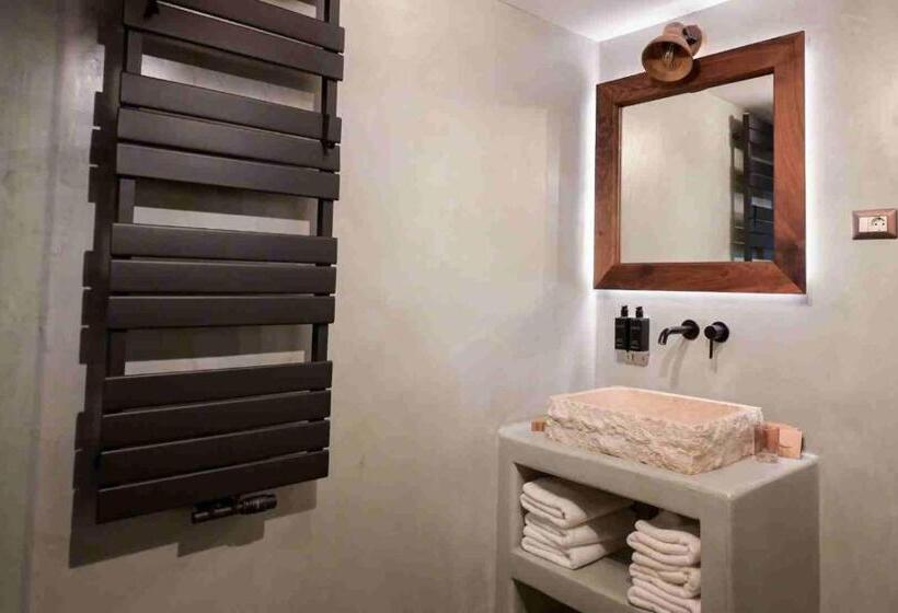 Отель Hanul Bucovinei