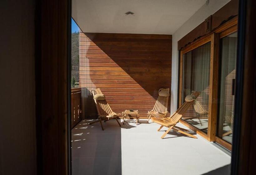 Отель Hanul Bucovinei