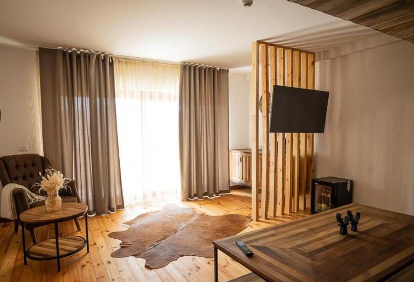 Отель Hanul Bucovinei