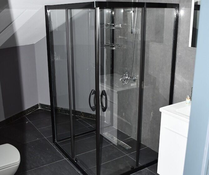 בית מלון כפרי Hmz Luxury