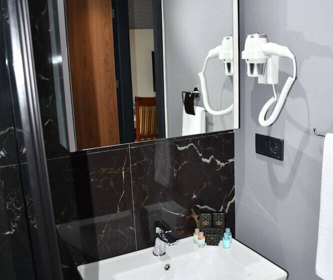 בית מלון כפרי Hmz Luxury