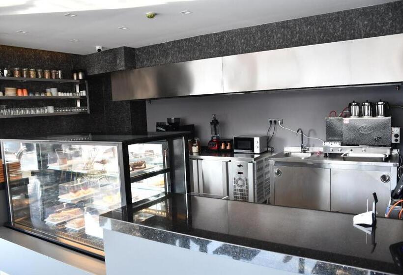 בית מלון כפרי Hmz Luxury