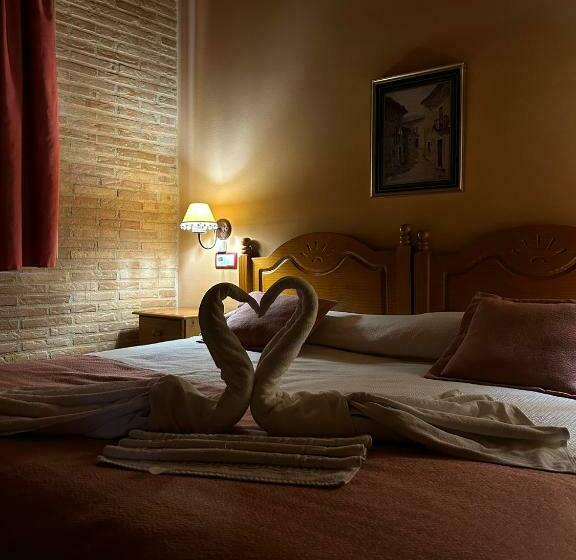 ホテル Hostal Meson Del Rey