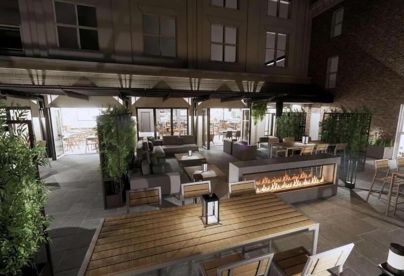 Отель Hyatt Place Newark Main Street