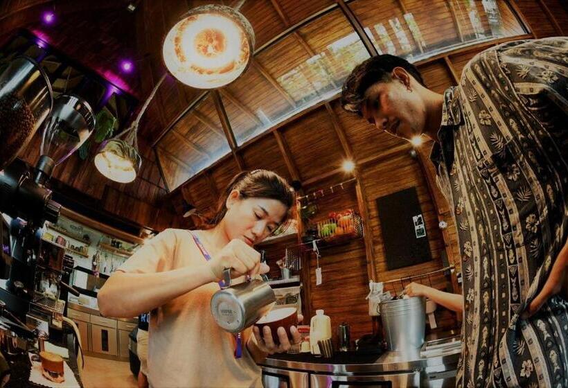 호텔 Kenaray Farmstay Riverside